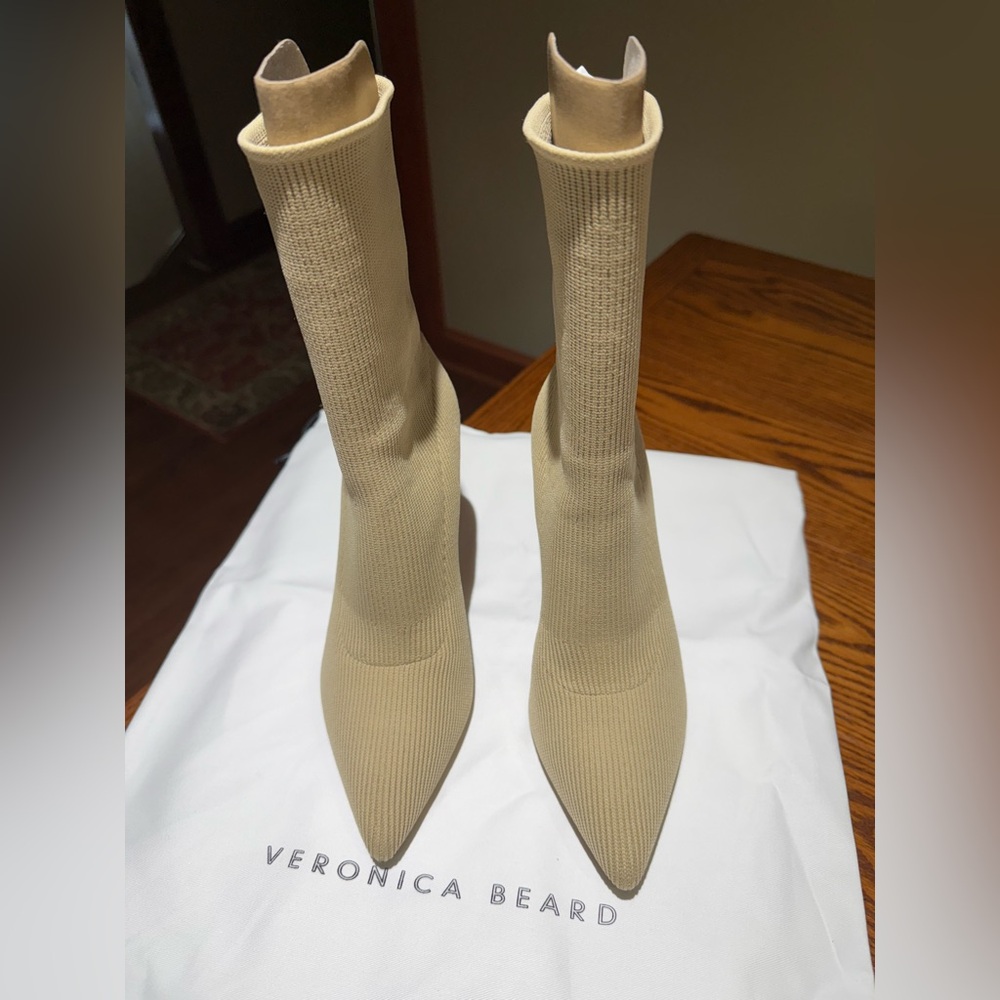 Veronica Beard Lisa Knit Stiletto Bootie in Desert, worn twice! Sz 7.5 MINT!